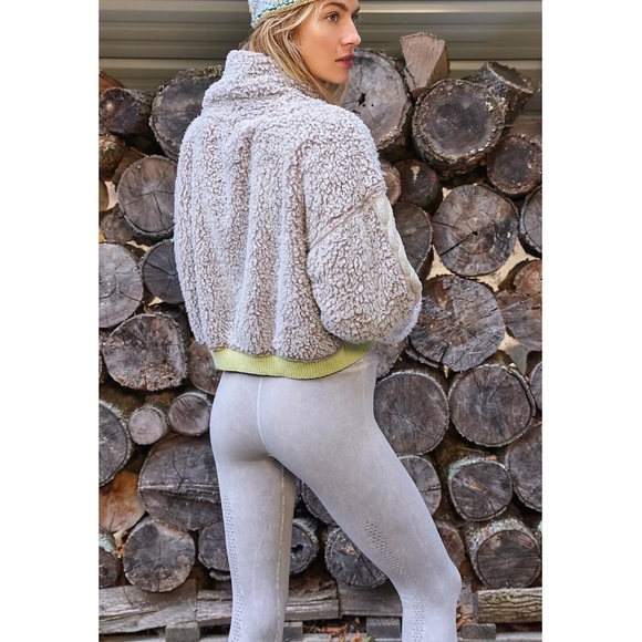 Free People High-Rise 7/8 Length Good Karma Leggings in Ice Grey XS/S NEW - Picture 6 of 6